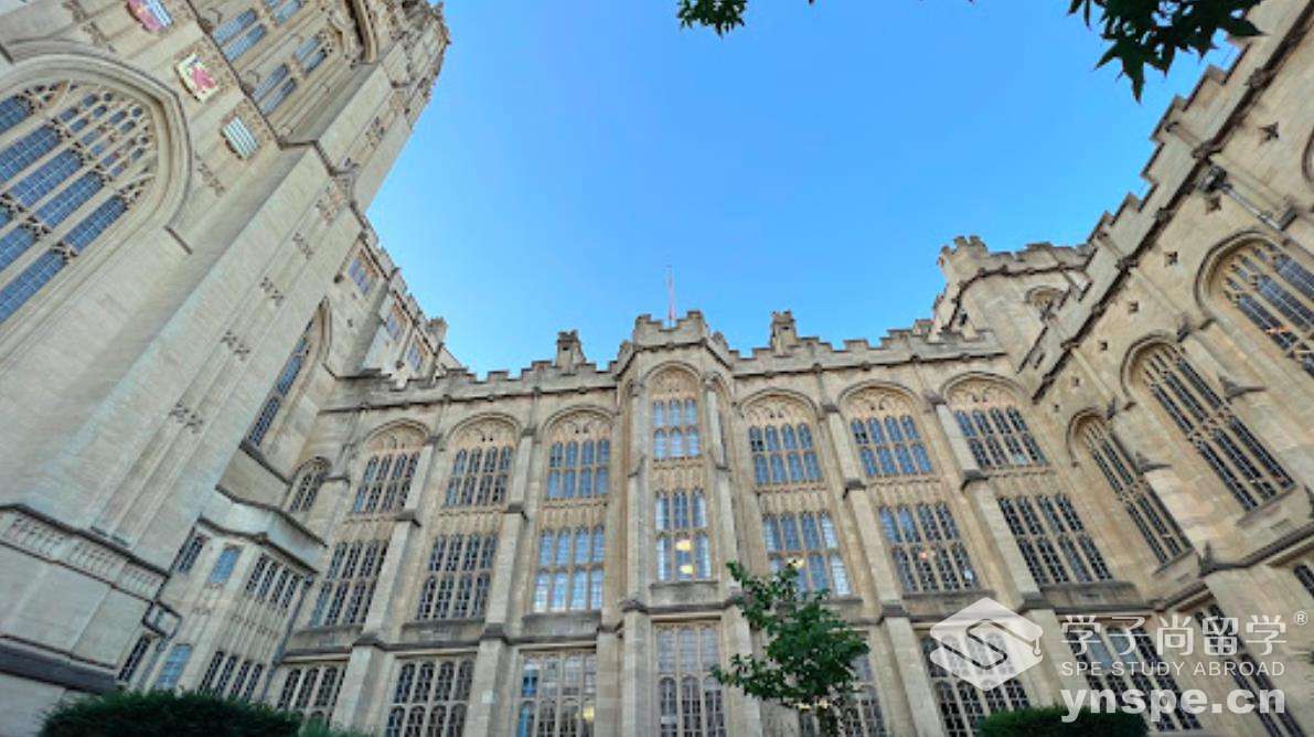 西悉尼大学