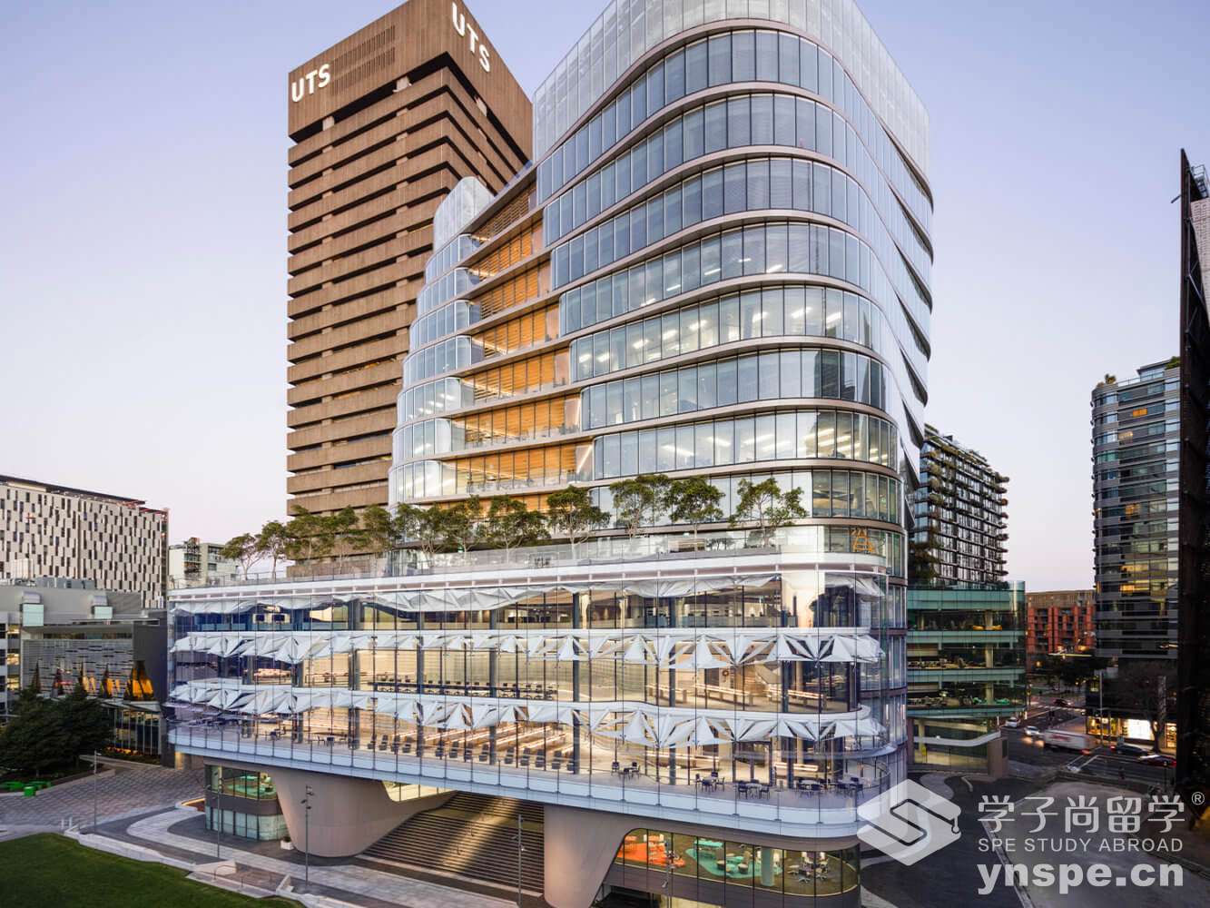 悉尼科技大学