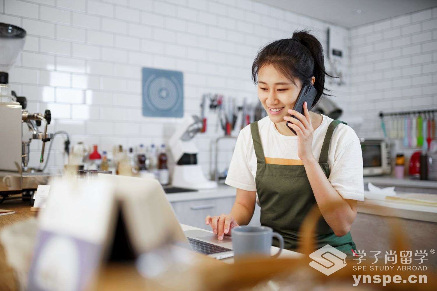 part-time-jobs-in-the-uk-for-international-students.jpg