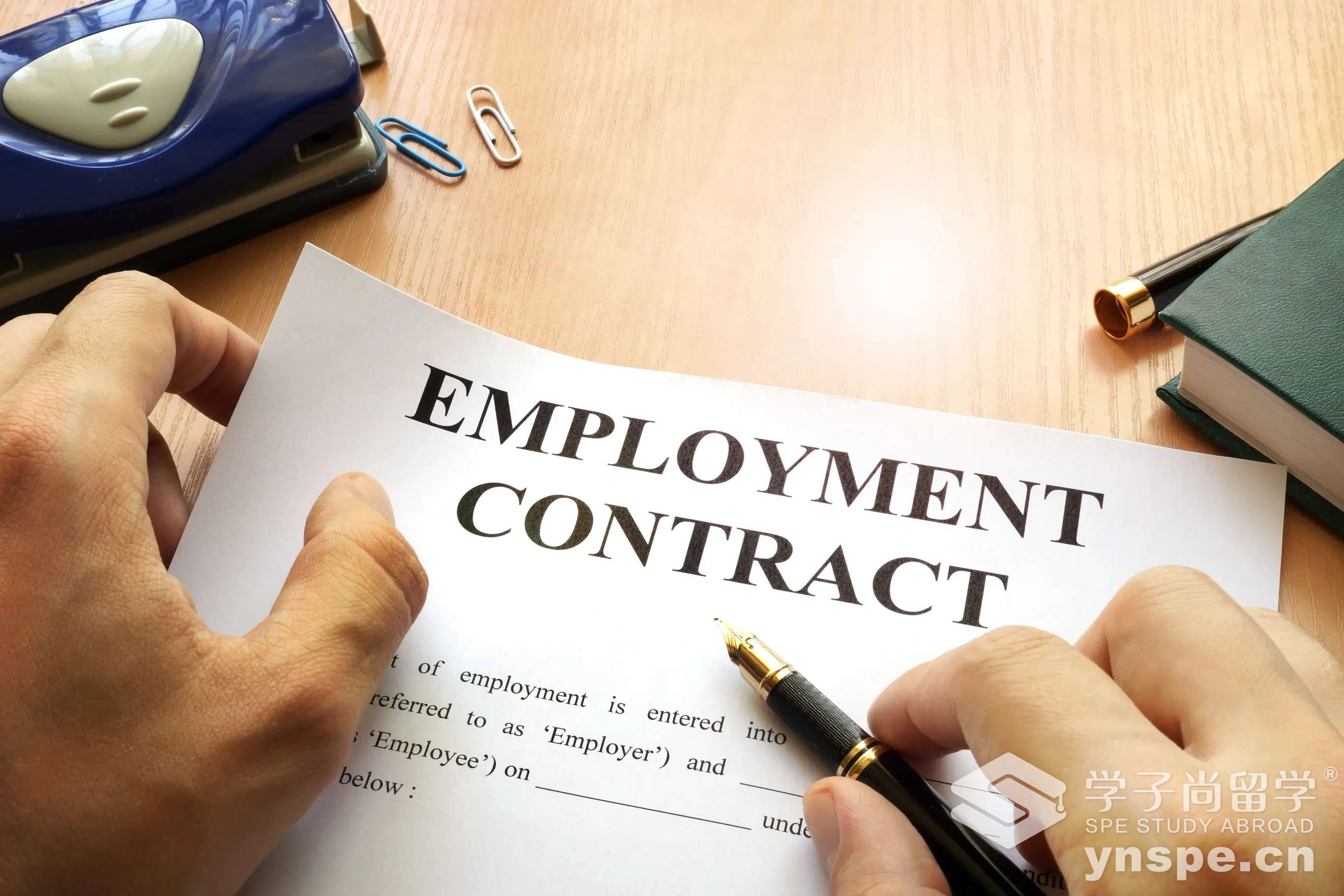 6475812cf7c1766d97e50ee2_employment contract.jpg
