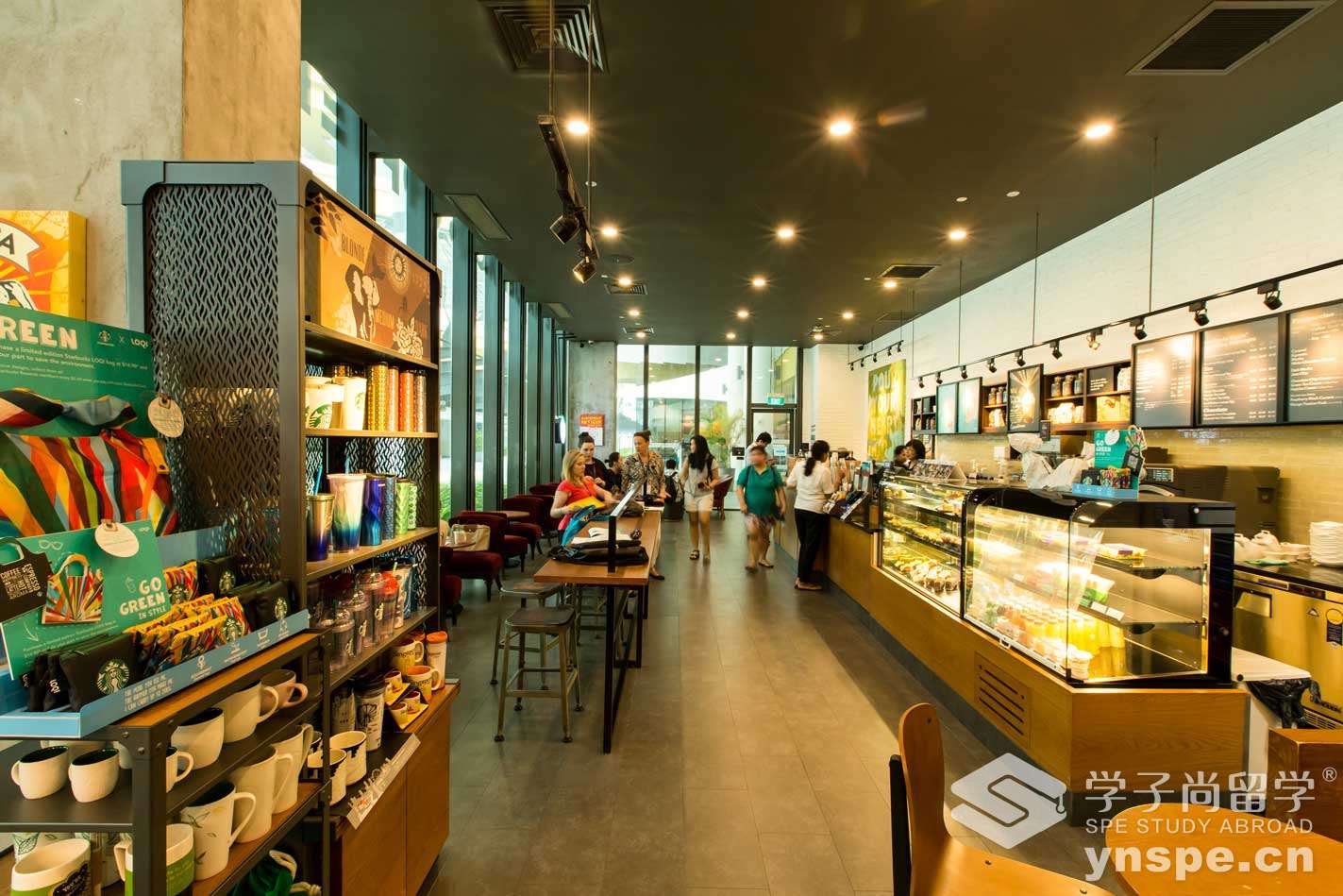 Cafe.jpg