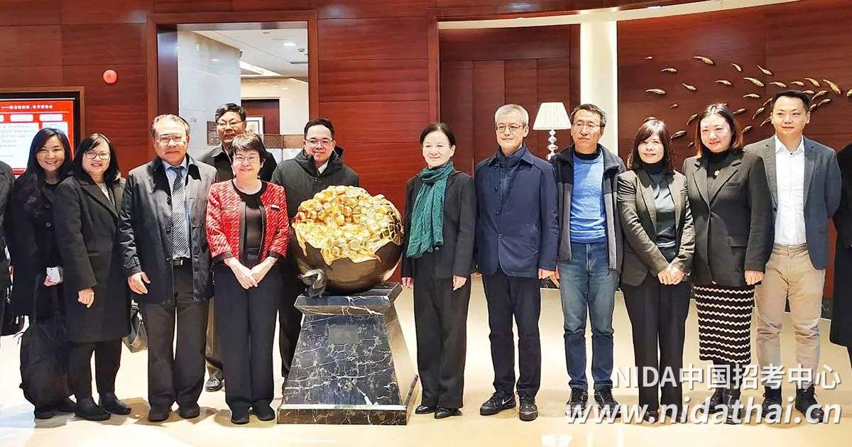 NIDA-เยือน-Shanghai-University.jpg